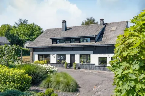 4 bedroom House for sale in Herbeumont, Saint Médard