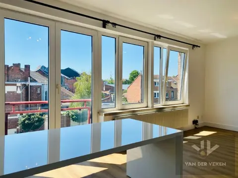 Gezellig 2-slpkappartement in centrum Hasselt