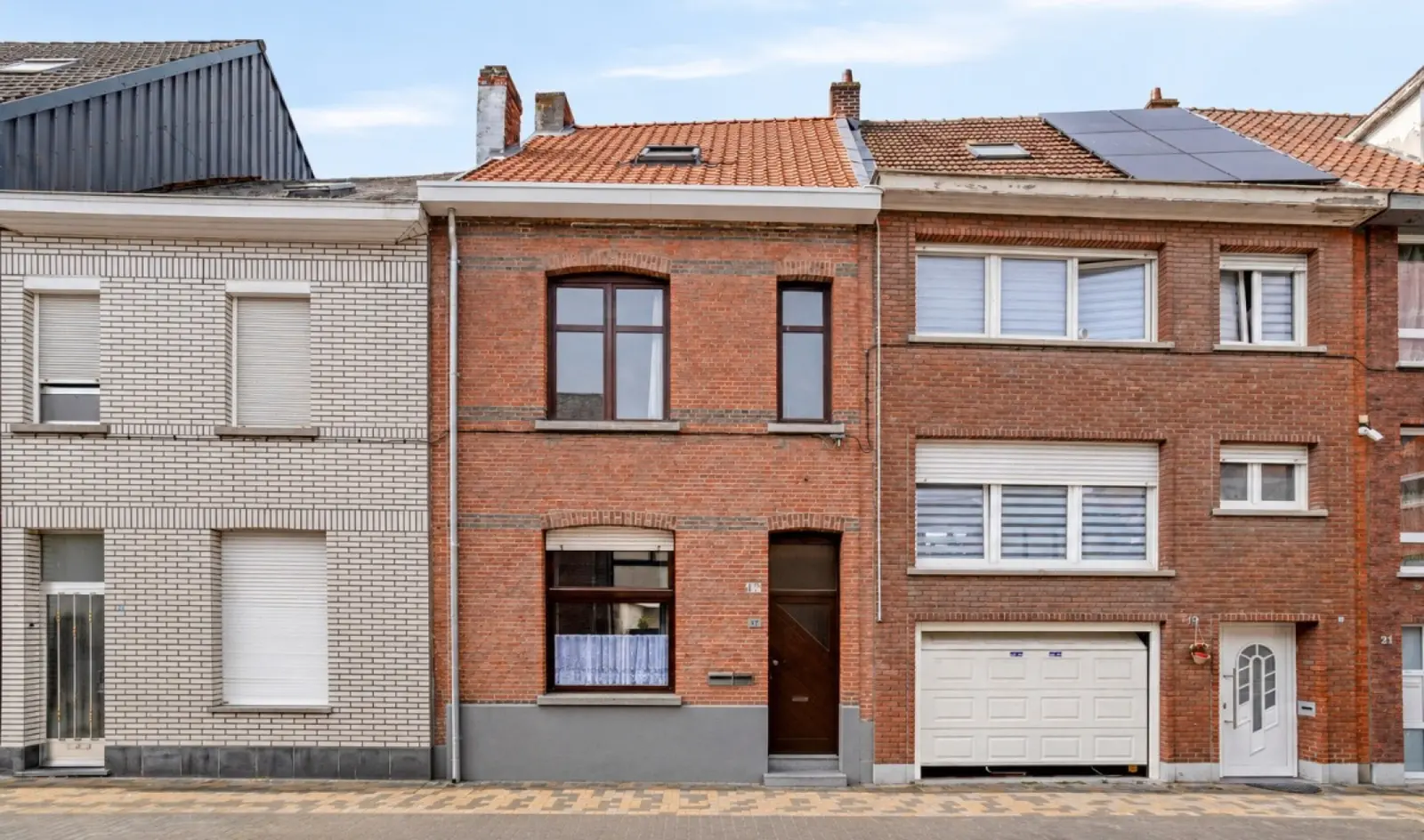 Ruime woning met zonnige tuin in Boom