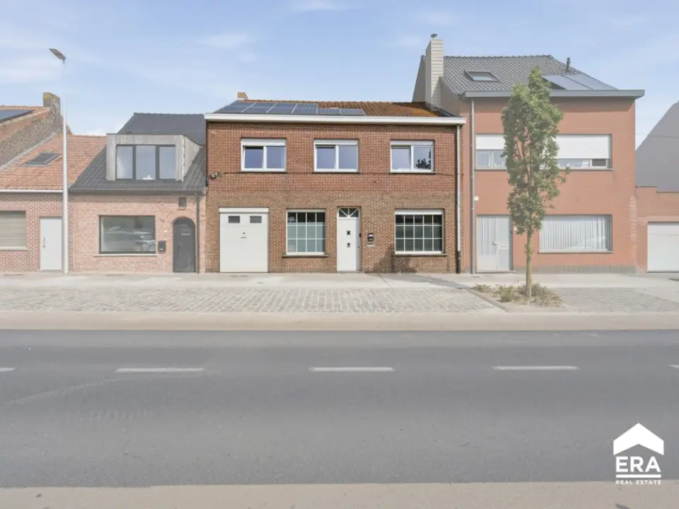 Uiterst ruime woning met 3slpk, garage en tuin
