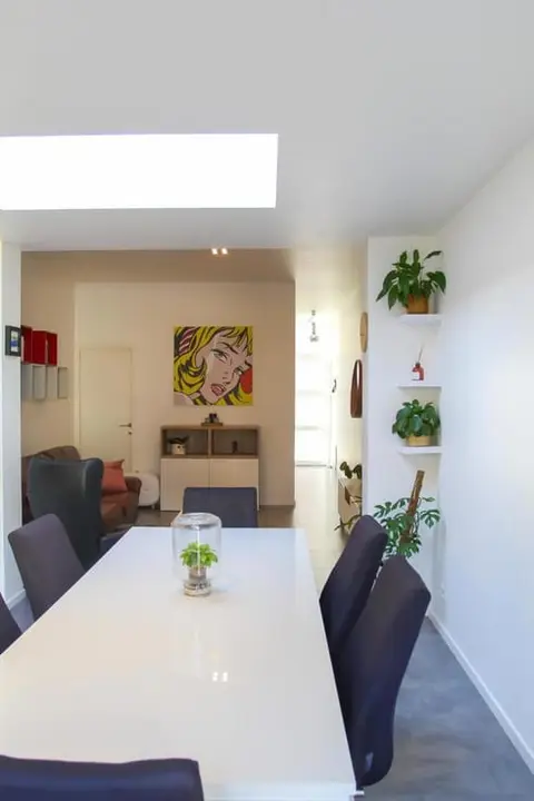 Spacious, modern home with a green garden