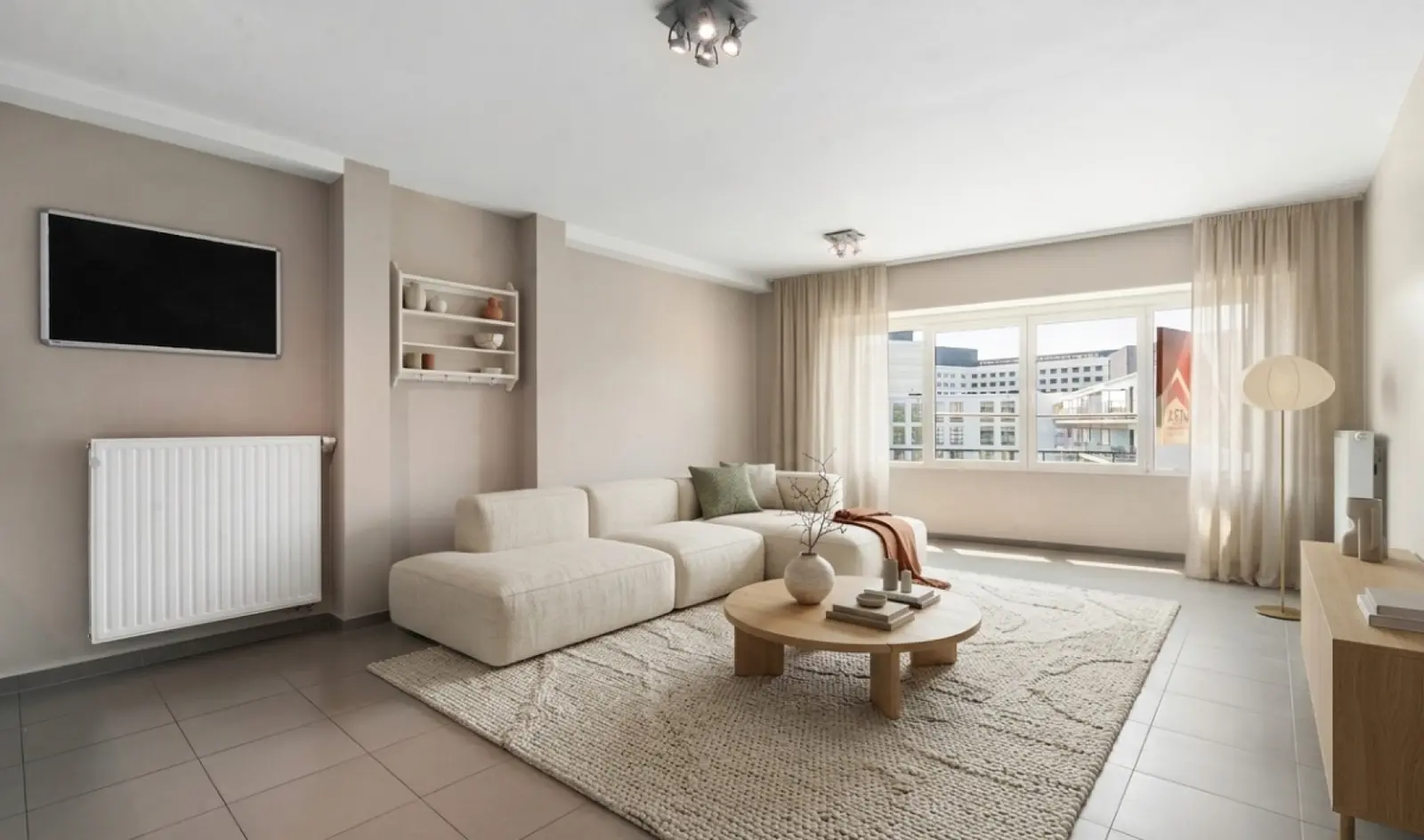 Instapklaar 2-slaapkamerappartement met terras te huur