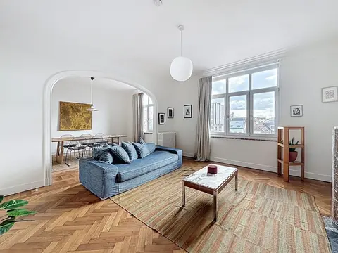 Boulevard Waterloo: Beautiful furnished 2-bedroom apartment