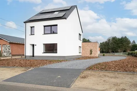 Energy efficient home in Begijnendijk for sale!