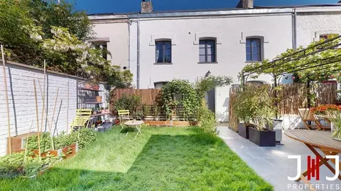 PLASKY - 4-bedroom house with garden