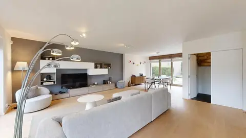 UCCLE – 5 Bedrooms/4 Bath. House – Garden & Garage – EPC B