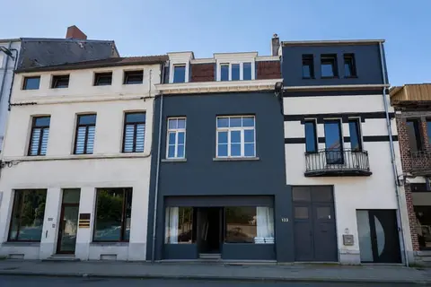 4 bedroom House to rent in Waterloo