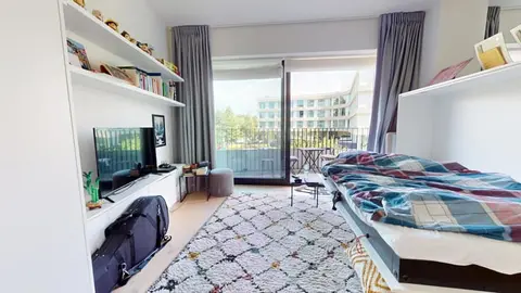 ULB-VUB : TRES BEAU STUDIO MEUBLE