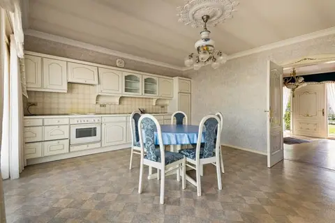 Farmhouse