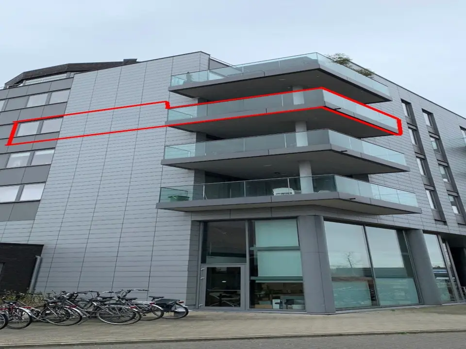 Zeer ruim 2-slpk. appartement nabij het centrum van Hasselt