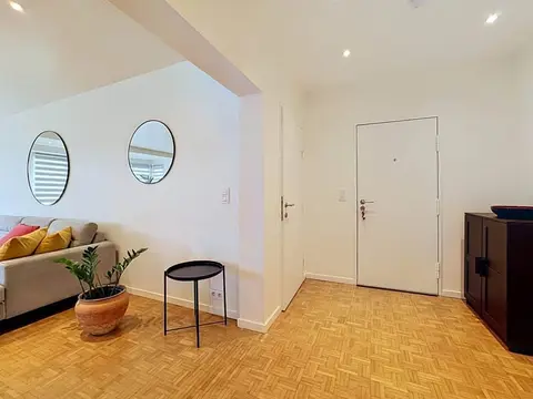 Magnificent renovated 97 m² apartment with 2 bedrooms