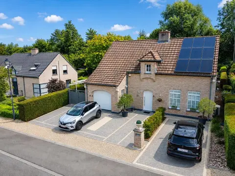 JODOIGNE - BELLE VILLA 5 CH + TERRASSE + JARDIN !!