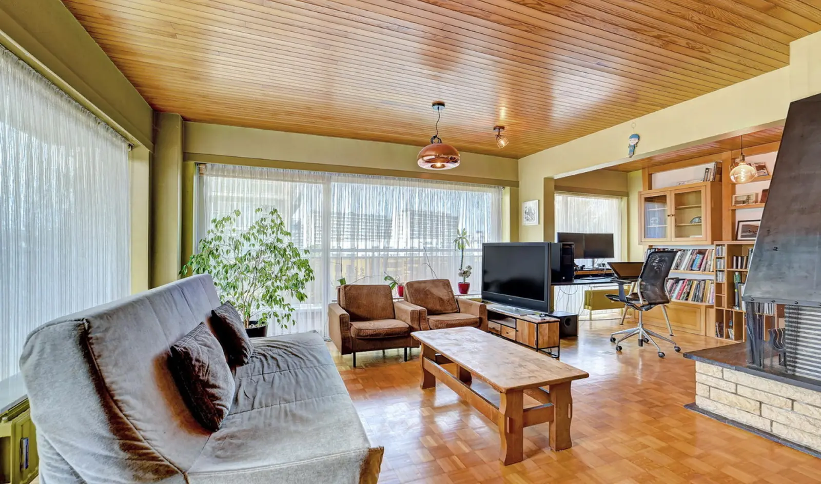 Appartement met 2/3 slaapkamers en een terras rondom - EPC C