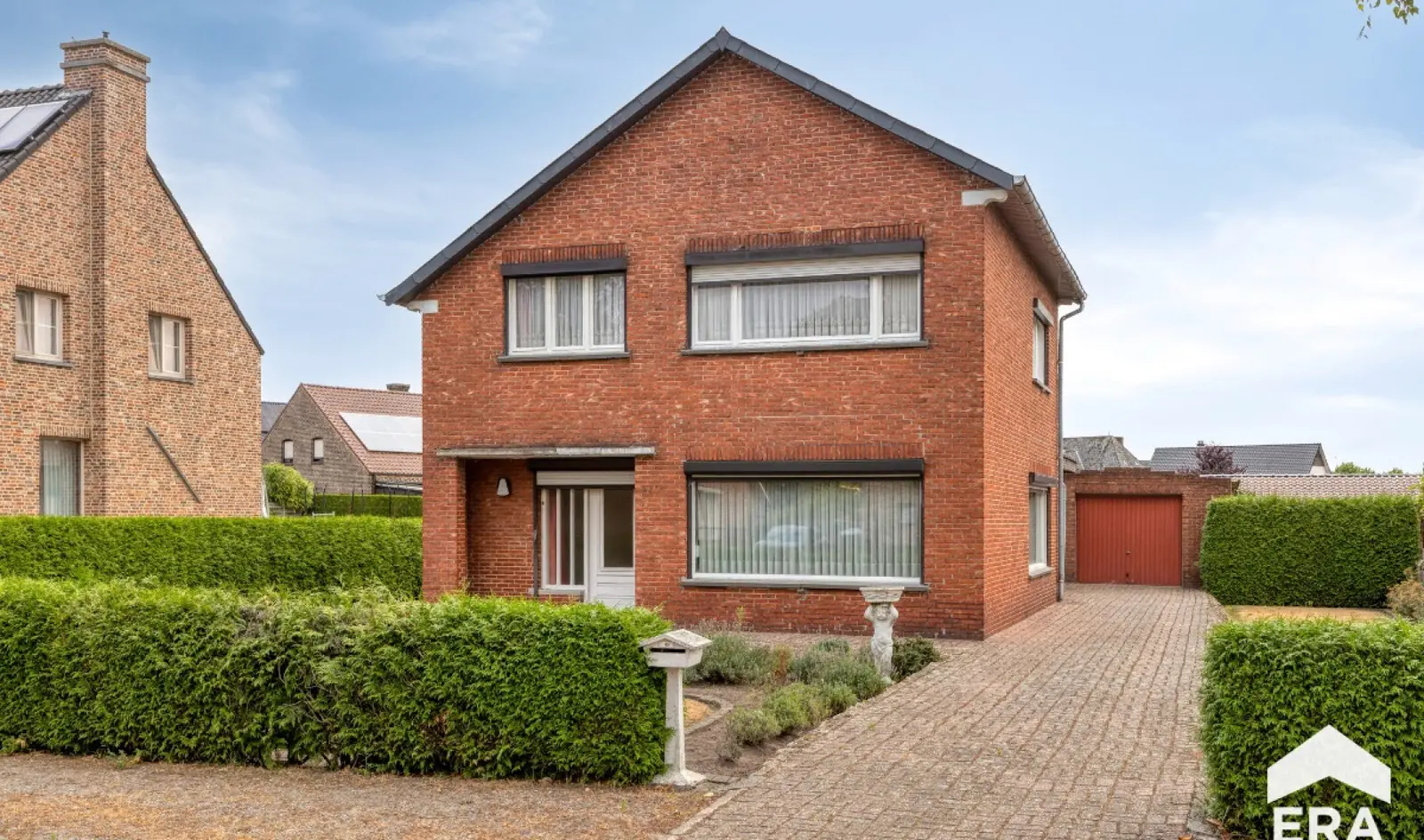 Gunstig gelegen woning met 3 slaapkamers op 8 are in Lommel