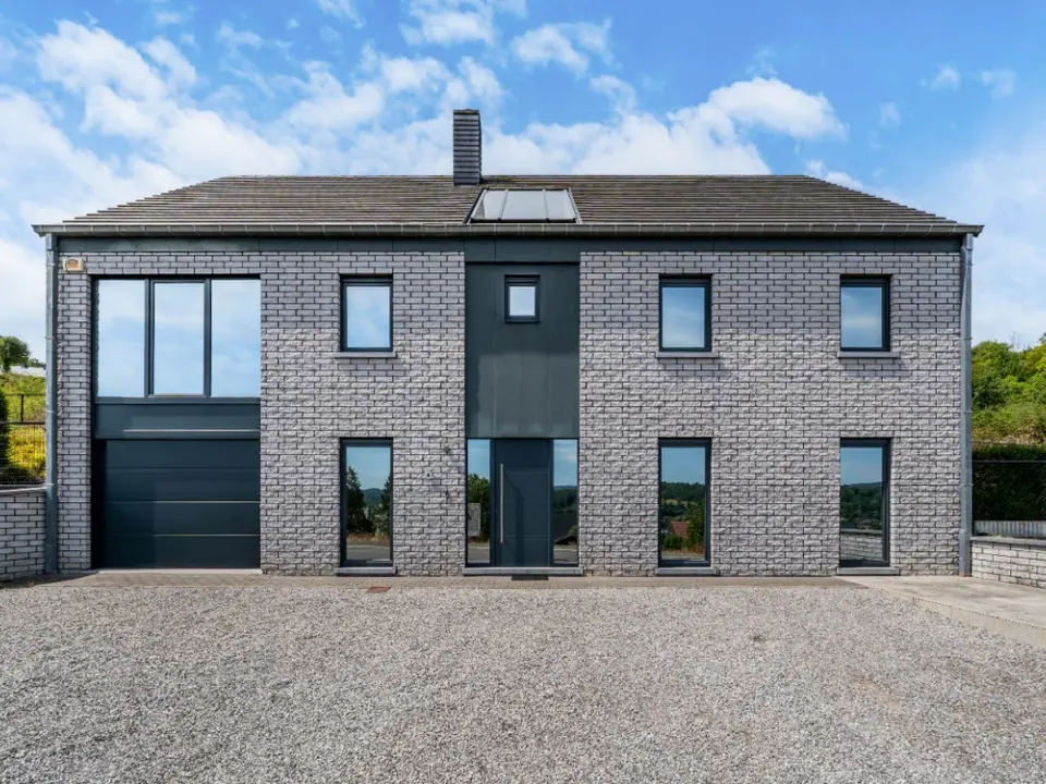 Prachtige villa van 440 m² te koop in Barvaux