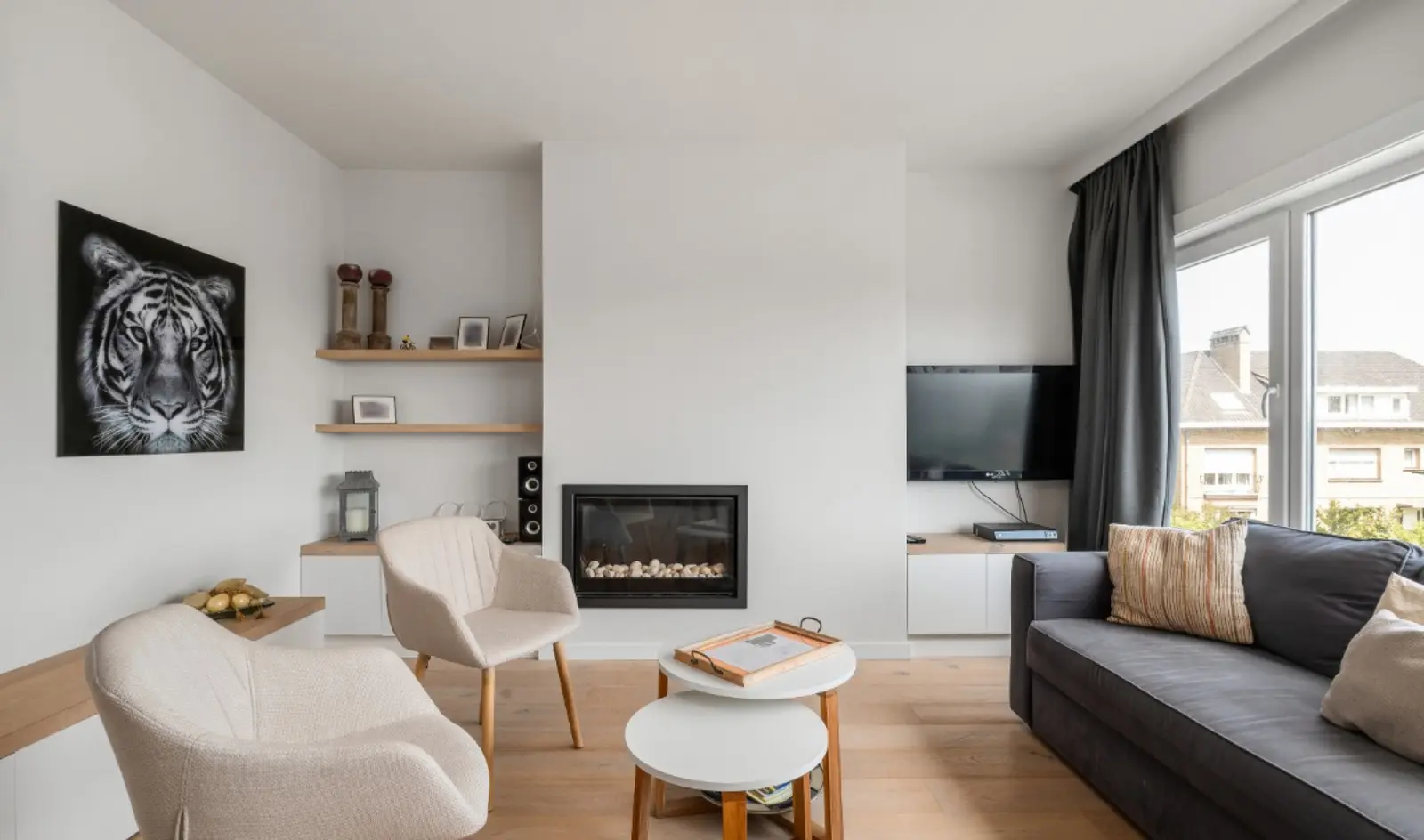 Gemeubeld appartement met 3 slaapkamers te huur