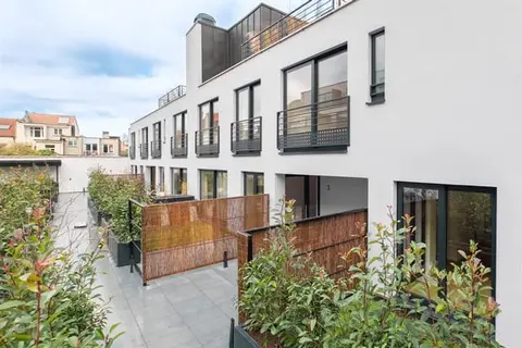 Cottages: Pretty 6 BR. house + terraces and garden