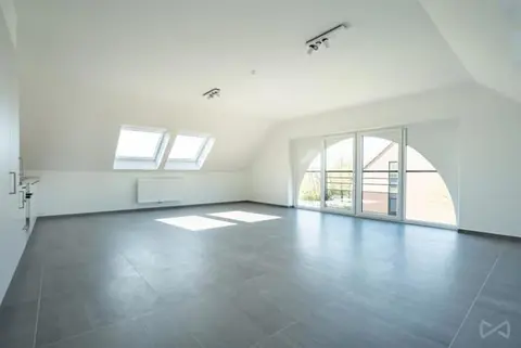 2 bedroom Apartment to rent in Villers-La-Ville