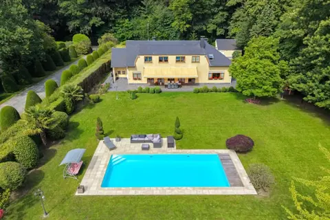 Former Golf Course – Stunning 5Bdr Villa of 450 m² with Pool